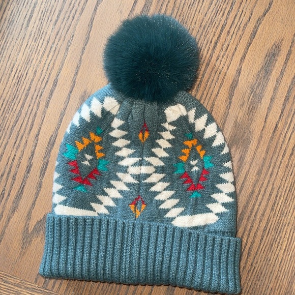CC Teal Aztec Print Pom Beanie GUC - Picture 2 of 6